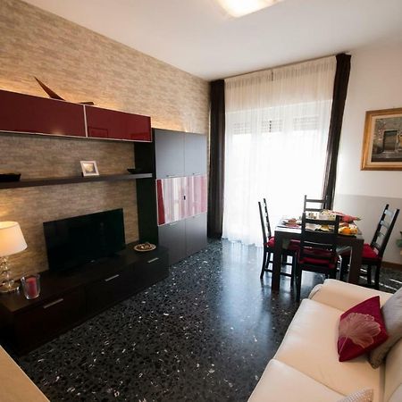 Apartament A Casa Di Simone A Viareggio Zewnętrze zdjęcie